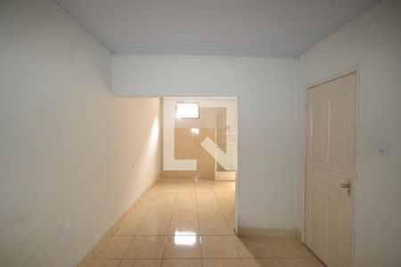 Quarto de casa para alugar com 1 quarto, 34m² em Prata, Belford Roxo