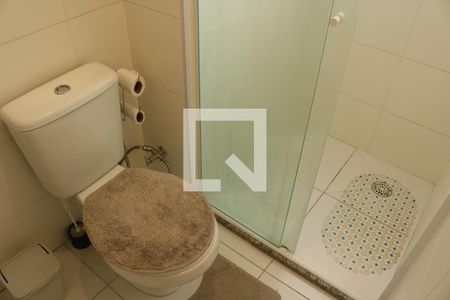 Banheiro de apartamento para alugar com 1 quarto, 30m² em Barra Funda, São Paulo
