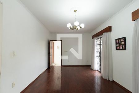 Sala de casa para alugar com 3 quartos, 360m² em Jardim Santa Rosália, Sorocaba