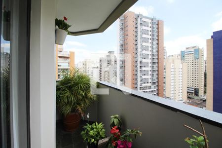 Varanda da Sala de apartamento à venda com 3 quartos, 130m² em Moema, São Paulo