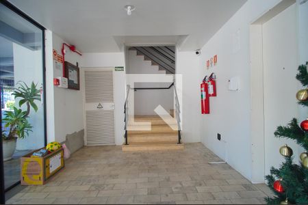Hall de entrada de apartamento à venda com 2 quartos, 74m² em Guarani, Novo Hamburgo