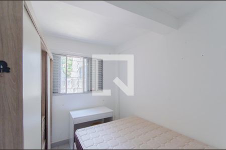 Quarto 2 de casa para alugar com 3 quartos, 150m² em Jardim da Gloria, São Paulo