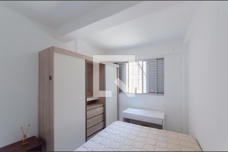 Quarto 2 de casa para alugar com 3 quartos, 150m² em Jardim da Gloria, São Paulo