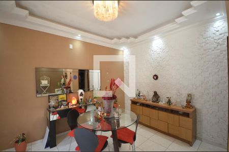 Sala 2 de casa para alugar com 2 quartos, 100m² em Campinho, Rio de Janeiro