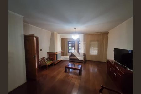 Casa para alugar com 4 quartos, 400m² em Parque Mandaqui, São Paulo