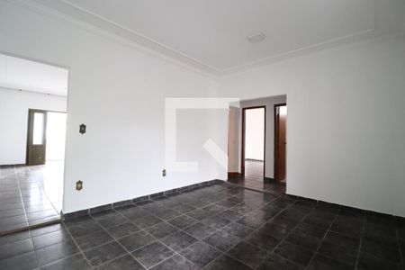 Casa para alugar com 3 quartos, 170m² em Santa Mônica, Uberlândia