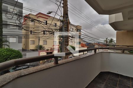 Casa para alugar com 3 quartos, 170m² em Santa Mônica, Uberlândia