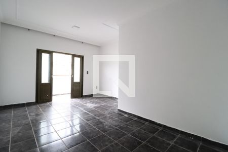 Casa para alugar com 3 quartos, 170m² em Santa Mônica, Uberlândia