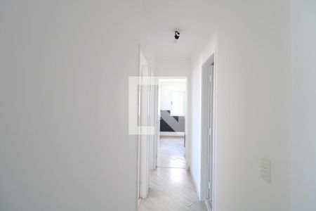 Corredor de apartamento à venda com 3 quartos, 73m² em Usina Piratininga, São Paulo