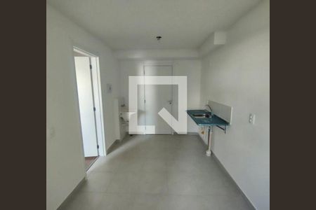 Sala/Cozinha de apartamento para alugar com 1 quarto, 25m² em Parque Industrial Tomas Edson, São Paulo