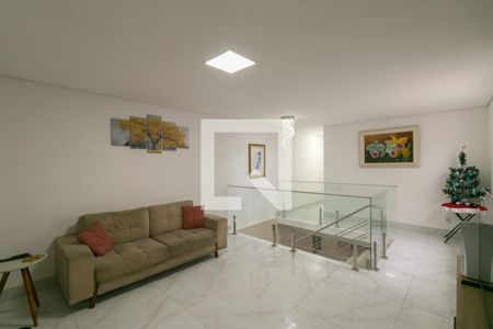 Casa para alugar com 3 quartos, 180m² em Vila Cloris, Belo Horizonte