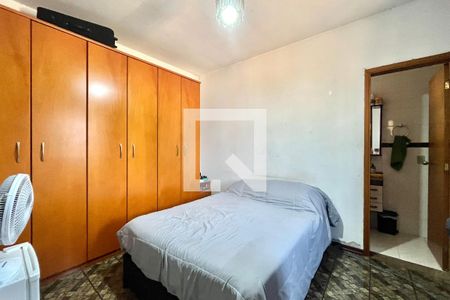 Suite  de casa à venda com 3 quartos, 325m² em Jabaquara, São Paulo