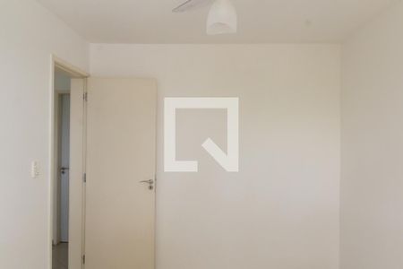 Quarto 1 de apartamento para alugar com 2 quartos, 46m² em Inhoaíba, Rio de Janeiro
