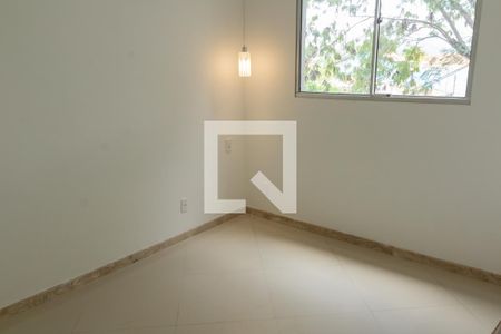 Quarto 1 de apartamento para alugar com 2 quartos, 46m² em Inhoaíba, Rio de Janeiro