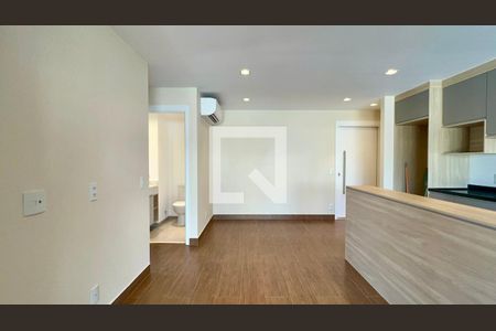 Sala de apartamento para alugar com 2 quartos, 78m² em Vila Anglo Brasileira, São Paulo