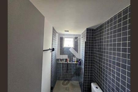Banheiro de apartamento à venda com 2 quartos, 67m² em Vila Primavera, São Paulo