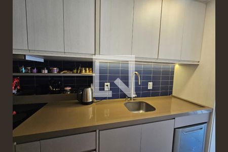 Cozinha de apartamento à venda com 2 quartos, 67m² em Vila Primavera, São Paulo