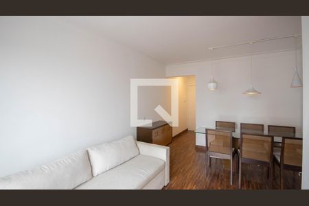 Sala de apartamento para alugar com 2 quartos, 63m² em Vila Gustavo, São Paulo