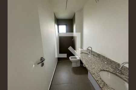 Banheiro da Suíte 3 de apartamento à venda com 3 quartos, 94m² em Alphaville Empresarial, Barueri