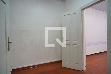 QUARTO 1 de casa à venda com 3 quartos, 96m² em Santa Cecília, Porto Alegre