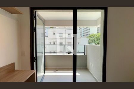 Varanda de kitnet/studio para alugar com 1 quarto, 24m² em Perdizes, São Paulo