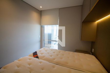 Suíte 1 de apartamento à venda com 2 quartos, 80m² em Cidade Monções, São Paulo