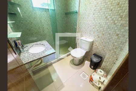 Banheiro de apartamento à venda com 1 quarto, 40m² em Vista Alegre, Rio de Janeiro