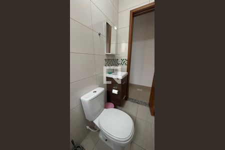 Banheiro de apartamento à venda com 2 quartos, 50m² em Parque Oratório, Santo André