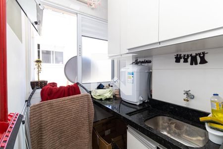 Cozinha de apartamento à venda com 2 quartos, 46m² em Vila Nivi, São Paulo