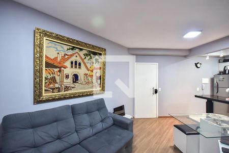 Sala de apartamento para alugar com 2 quartos, 52m² em Vila Sonia do Taboao, Taboão da Serra
