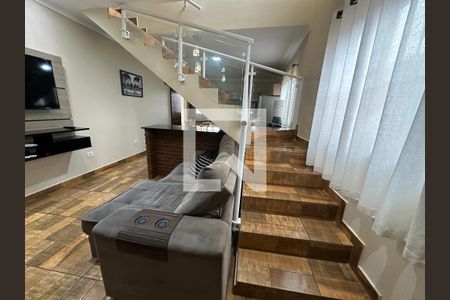 Sala de casa para alugar com 4 quartos, 200m² em Jardim Silveira, Barueri