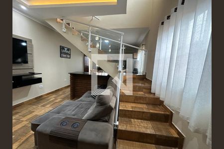 Sala de casa para alugar com 4 quartos, 200m² em Jardim Silveira, Barueri