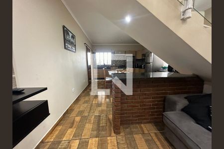 Sala de casa para alugar com 4 quartos, 200m² em Jardim Silveira, Barueri