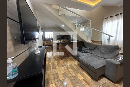 Sala de casa para alugar com 4 quartos, 200m² em Jardim Silveira, Barueri