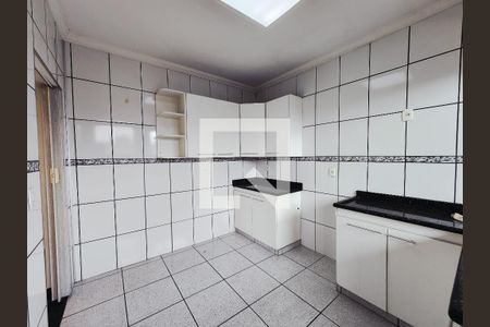 Apartamento para alugar com 4 quartos, 200m² em Eldorado, Contagem