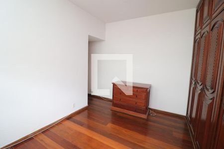 Quarto 1 de apartamento para alugar com 3 quartos, 130m² em Jardim Carioca, Rio de Janeiro