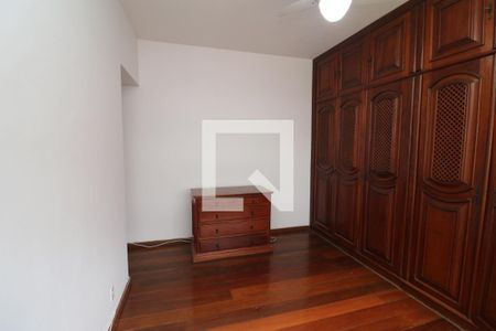 Quarto 1 de apartamento para alugar com 3 quartos, 130m² em Jardim Carioca, Rio de Janeiro