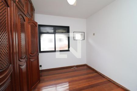 Quarto 1 de apartamento para alugar com 3 quartos, 130m² em Jardim Carioca, Rio de Janeiro