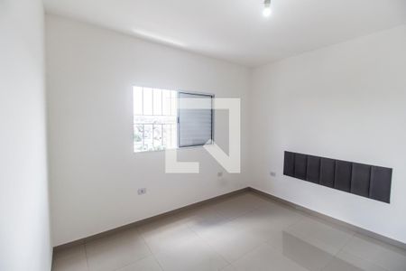 Suíte  de casa para alugar com 3 quartos, 84m² em Jardim Planalto, Carapicuíba