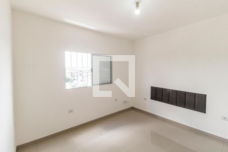 Suíte  de casa para alugar com 3 quartos, 84m² em Jardim Planalto, Carapicuíba