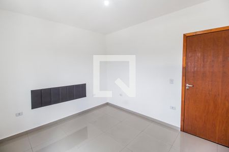 Suíte  de casa para alugar com 3 quartos, 84m² em Jardim Planalto, Carapicuíba