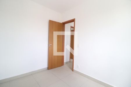 Quarto 1 de apartamento para alugar com 2 quartos, 60m² em Aclimação, Uberlândia