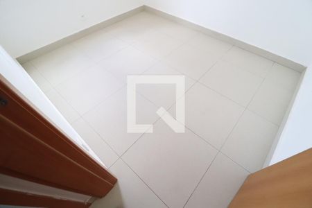 Quarto 1 de apartamento para alugar com 2 quartos, 60m² em Aclimação, Uberlândia