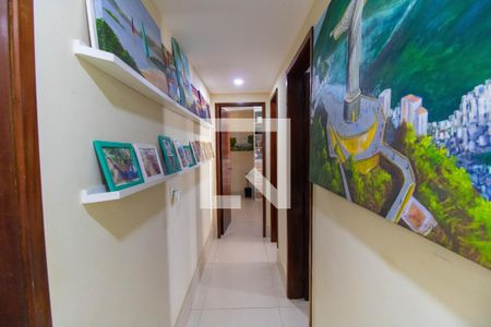 Corredor de apartamento à venda com 2 quartos, 90m² em Icaraí, Niterói