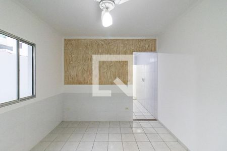 Casa para alugar com 2 quartos, 81m² em Guilhermina, Praia Grande