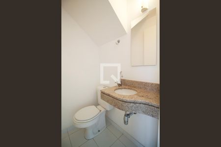 Lavabo de apartamento para alugar com 1 quarto, 40m² em Moema, São Paulo