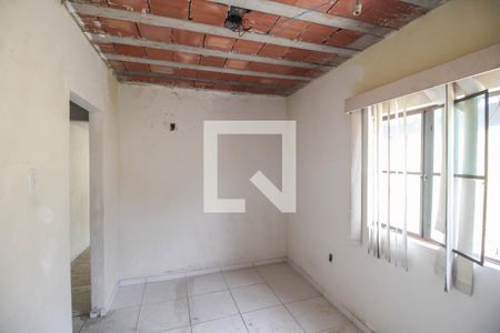 Quarto 1 de casa para alugar com 2 quartos, 55m² em Cabral, Nilópolis