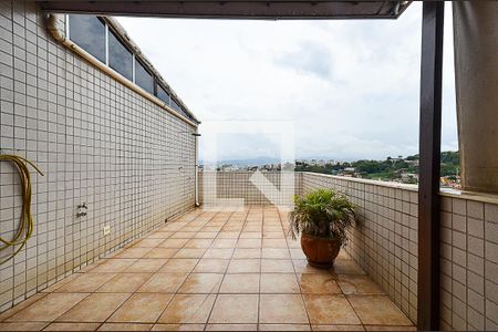 Cobertura de apartamento à venda com 3 quartos, 197m² em Santa Rosa, Belo Horizonte