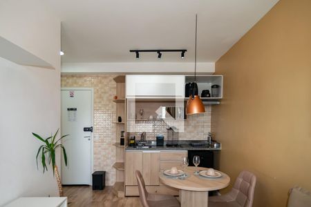 Sala/Cozinha de apartamento para alugar com 1 quarto, 26m² em Bela Vista, São Paulo