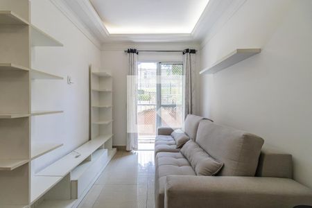 Sala de apartamento para alugar com 2 quartos, 55m² em Jardim Tupanci, Barueri